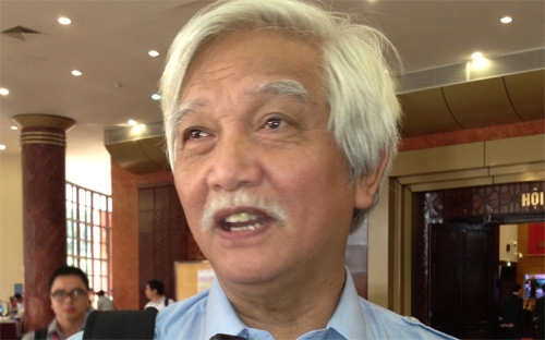 Đại biểu Quốc hội - nhà sử học Dương Trung Quốc.