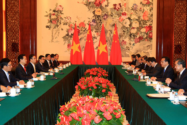 Thủ tướng Chính phủ Nguyễn Tấn Dũng hội đàm với Thủ tướng Trung Quốc Lý Khắc Cường, chiều 2/9 - Ảnh: VGP.<br>