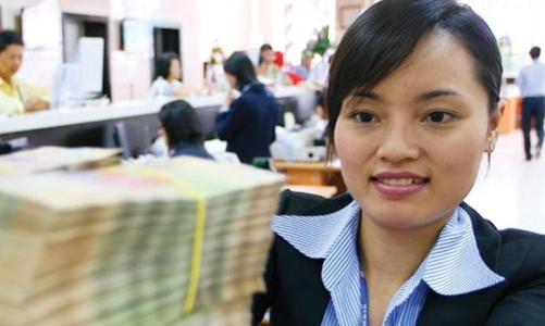 Nhà băng hạ lãi vay: Buồn như ôm… nợ cũ