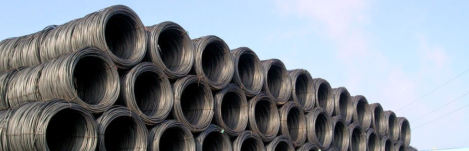 Sắt thép các loại nhập khẩu vào Việt Nam trong 8 tháng qua từ Trung Quốc là 7,3 triệu tấn, tăng 22,1%; Nhật Bản: 1,83 triệu tấn, tăng 8,1%; Hàn Quốc: 1,18 triệu tấn, tăng 3,3%... so với cùng kỳ.