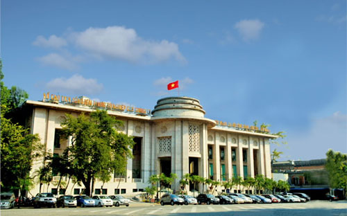 Ngân hàng Nhà nước sẽ phối hợp với Bộ Tư pháp để kiến nghị Quốc hội xem xét ban hành luật riêng về xử lý các ngân hàng yếu kém và xử lý nợ xấu.<br>
