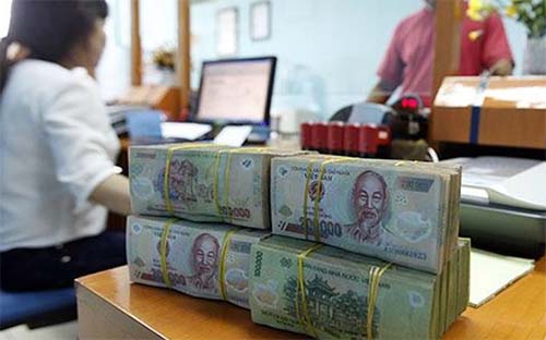 Theo chuyên gia của HSBC Việt Nam, trong bối cảnh này, lãi suất VND phải được giữ ở mức thích hợp để đảm bảo sự hấp dẫn của VND.