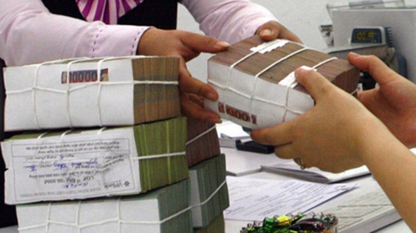 Lo đồng tiền quá sức