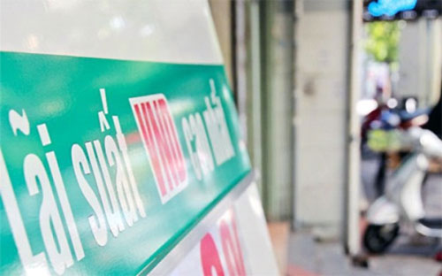 Xu hướng tăng lãi suất huy động VND đã thể hiện trong năm 2015 và rõ nét hơn đầu 2016.<br>