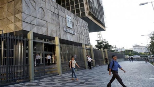 Tập đoàn dầu khí quốc doanh Brazil lỗ kỷ lục