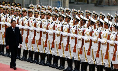 Mỹ loay hoay ứng phó Tổng thống Philippines