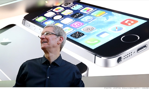 Doanh số iPhone tăng vọt, Apple báo lãi “khủng”