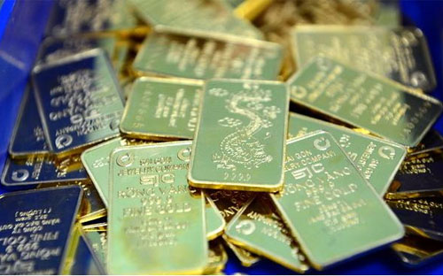 Giá tham chiếu dùng để tính giá trị đặt cọc đưa ra cho phiên đấu thầu 
ngày mai là 40,75 triệu đồng/lượng, xấp xỉ giá vàng SJC các doanh nghiệp
 niêm yết thu mua trên thị trường vào sáng nay (29/5).