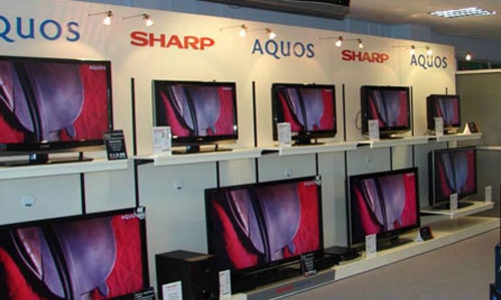 Đến lượt Sony, Sharp báo lỗ “khủng”