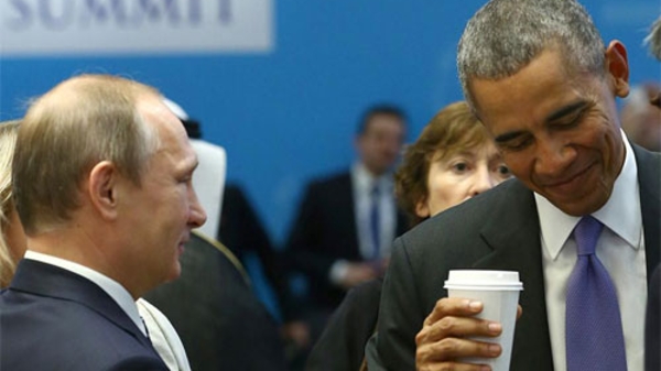 Vụ khủng bố Paris và cơ hội “phá băng” của Putin