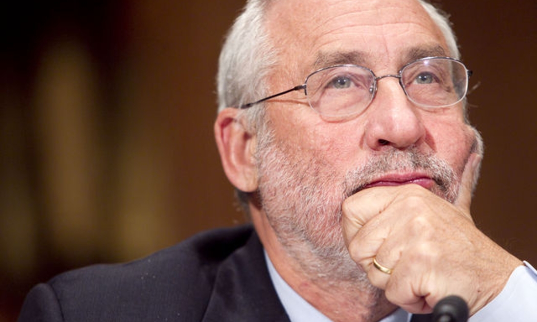 Nhà kinh tế học Joseph Stiglitz - Ảnh: Bloomberg.<br>