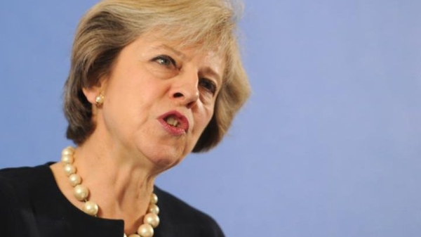 Anh sắp khởi động tiến trình Brexit, đồng Bảng rớt giá mạnh