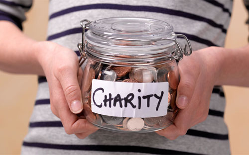 Theo CAF, báo cáo năm nay có một số tín hiệu tích cực là bất chấp những 
bất ổn của nền kinh tế toàn cầu, người dân khắp thế giới sẵn sàng góp 
tiền mặt nhiều hơn để làm từ thiện.