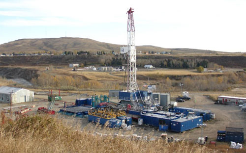Một cơ sở khai thác dầu ở Canada - Ảnh: CBA.<br>