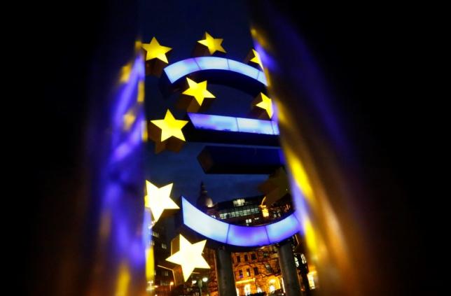 IMF&nbsp; dự báo mức tăng trưởng tổng sản phẩm quốc nội (GDP) của khối 
Eurozone gồm 19 quốc gia thành viên sẽ chỉ đạt 1,6% trong năm nay, so 
với mức 1,7% đưa ra trong lần dự báo trước - Ảnh: Reuters.<br>