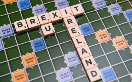 Một ô chữ có từ Brexit ở Dublin, Ireland ngày 4/5/2016 - Ảnh: Reuters.<br>