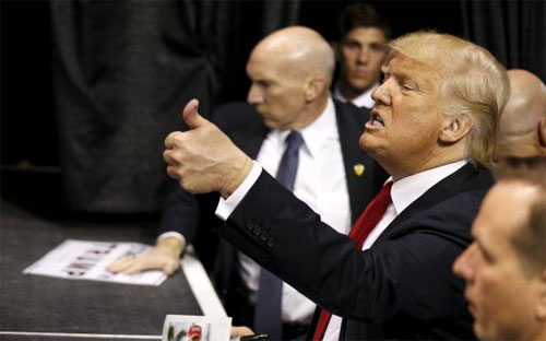 Dù cuộc đua giành ghế đại diện đảng vẫn tiếp tục, loạt chiến thắng 
của Trump đã làm giảm khả năng diễn ra một kỳ đại hội môi giới (brokered
 convention) của Đảng Cộng hòa tại Cleveland vào tháng 7 tới - Ảnh: Reuters.<br>