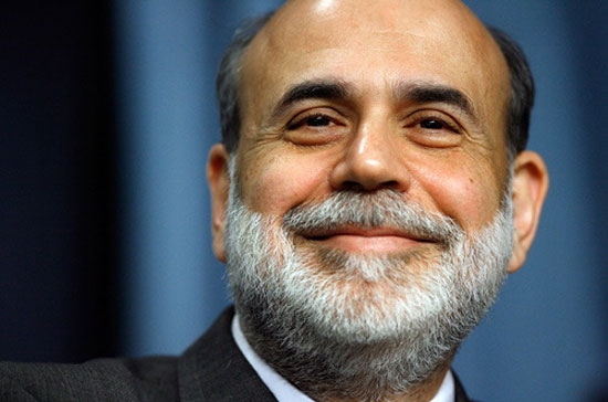 Giống như nhiều chủ sở hữu nhà khác ở Mỹ, ông Bernanke cũng đã tranh thủ mức lãi suất thấp kỷ lục ở nước này để đảo nợ khoản vay thế chấp nhà trong năm ngoái.