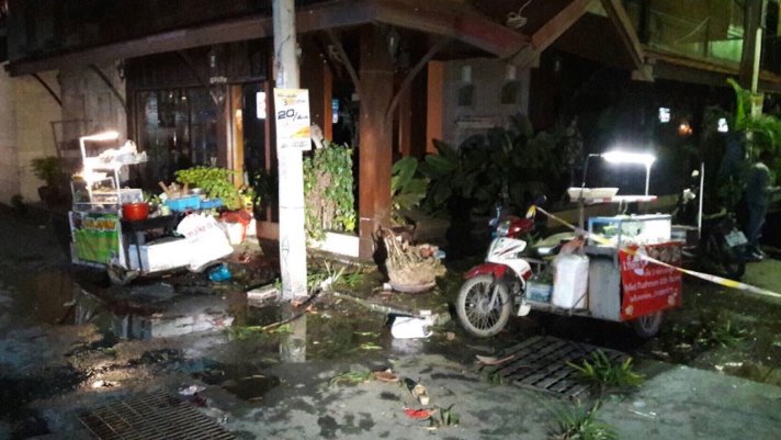 Hiện trường vụ nổ bom ở Hua Hin, Thái Lan ngày 11/8.<br>