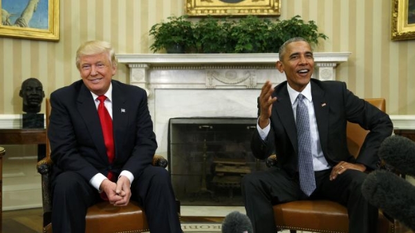 Obama - Trump thân mật sau cuộc gặp ở Nhà Trắng