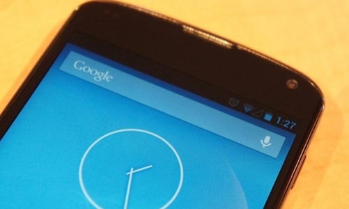 Google tung cặp “chiến binh” mới thách thức Apple