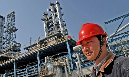 Vượt Mỹ, Trung Quốc nay là nước nhập dầu số một thế giới