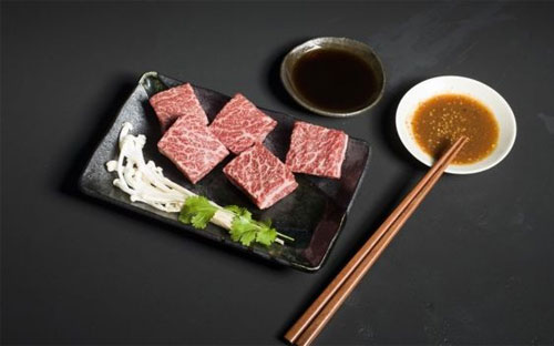 Những miếng thịt bò Wagyu thuần chủng từ một trang trại ở Australia - Ảnh: BBC.<br>