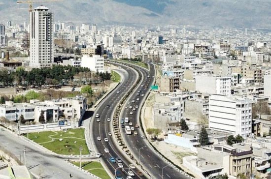Việc đồng Rial suy yếu đã khiến các công ty Iran gặp khó khăn trong việc nhập khẩu sản phẩm từ nước ngoài.