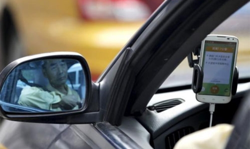 Apple rót 1 tỷ USD vào ứng dụng taxi Trung Quốc
