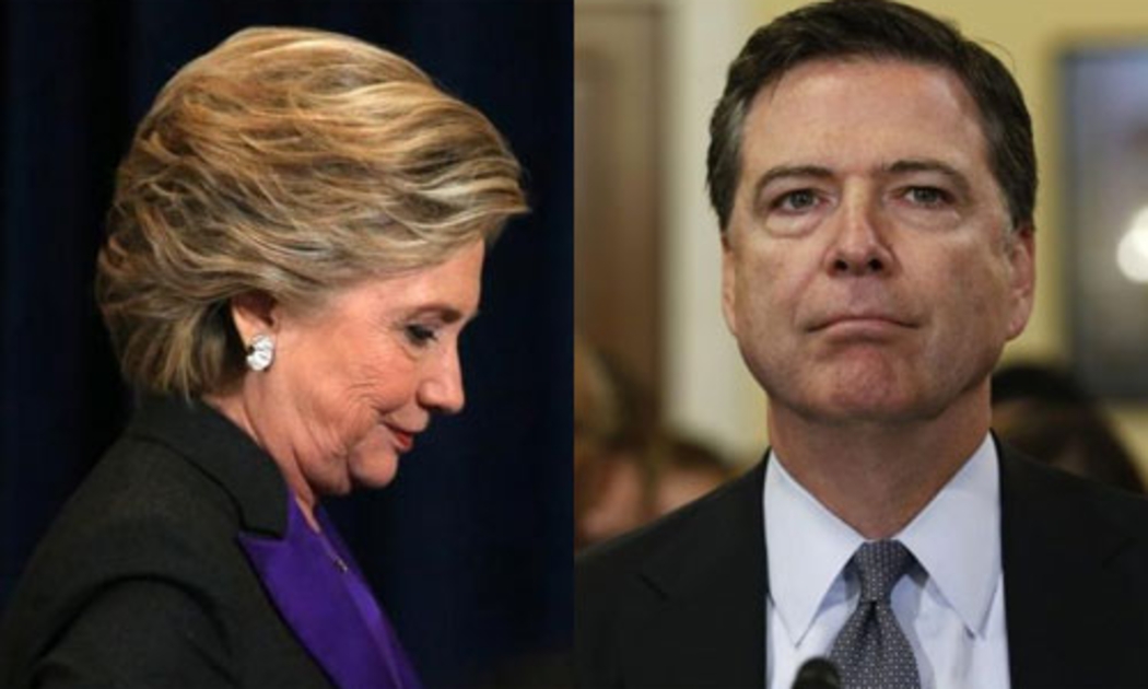 Bà Hillary Clinton, người thua trong cuộc bầu cử Tổng thống Mỹ ngày 8/11 (trái), và ông James Comey, Giám đốc Cục Điều tra Liên bang Mỹ (FBI) - Ảnh: Reuters.