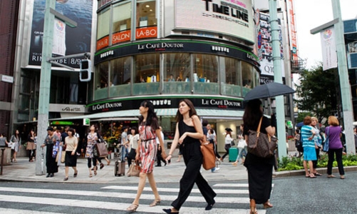 Một năm sau Abenomics, kinh tế Nhật lại gây thất vọng