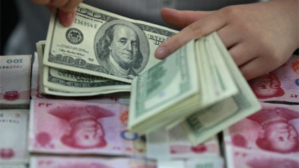 Dự trữ ngoại hối Trung Quốc giảm mạnh chưa từng thấy
