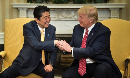 Mỹ tiếp tục cam kết bảo vệ Nhật sau cuộc gặp Trump - Abe