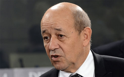 Bộ trưởng Bộ Quốc phòng Pháp  Jean-Yves Le Drian.