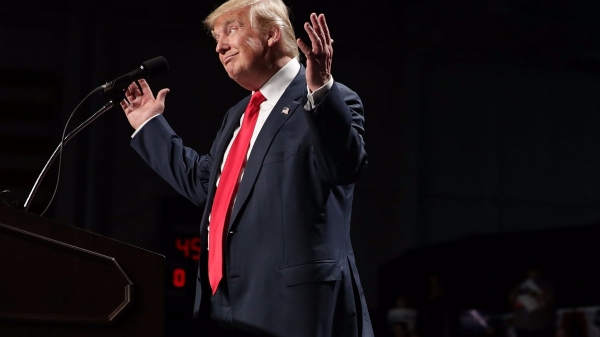 “Tổng thống Trump” có thể đáng sợ tới mức nào?