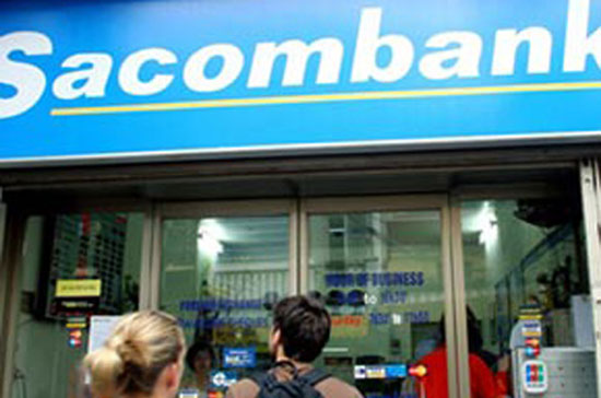 Moody’s cũng ghi nhận tỷ lệ an toàn vốn cấp 1 của Sacombank cao hơn các ngân hàng nội địa khác và trạng thái thanh khoản của Sacombank đang có cải thiện.