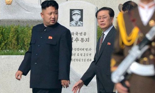 Chú Kim Jong Un, từ công thần tới “kẻ tội đồ”