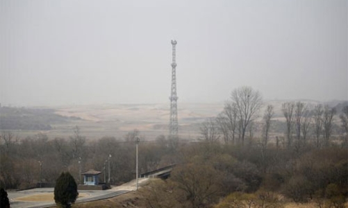 “Hai quan chức cấp cao Triều Tiên trốn sang Hàn Quốc”