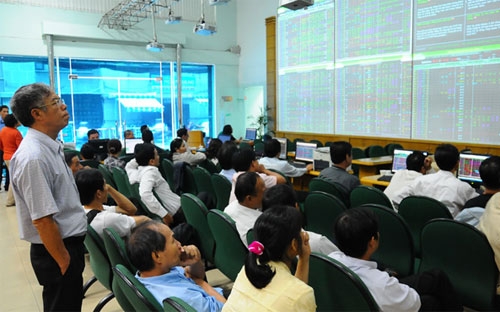 Từ đầu năm đến nay, chỉ số VN-Index đã tăng 27%, đưa Việt Nam trở thành 
thị trường chứng khoán tăng điểm mạnh nhất trong khu vực Đông Nam Á.