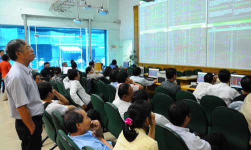 “Sẽ tăng thời gian giao dịch thêm 45 phút trên hai sàn”