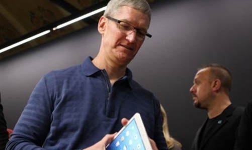10 cú vấp đau của CEO Tim Cook tại Apple