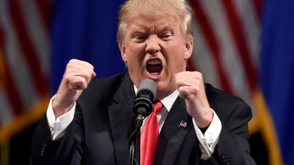 Tỷ lệ ủng hộ giảm, Donald Trump “nổi đóa” với Đảng Cộng hòa