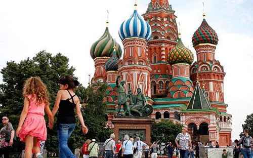 Trong quý 3 vừa qua, kinh tế Nga suy giảm 4,3% - Ảnh: Getty.<br>