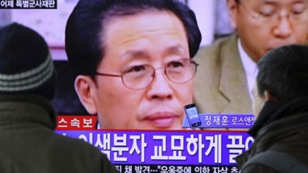 Xuất hiện nghi vấn Kim Jong Un bị quân đội khống chế