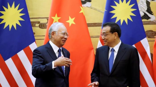 Malaysia ký 14 thỏa thuận kinh tế, mua 4 tàu hải quân Trung Quốc