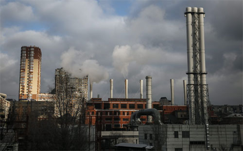 Một nhà máy cấp nhiệt ở Kiev, Ukraine ngày 25/11 - Ảnh: EPA/WP.<br>