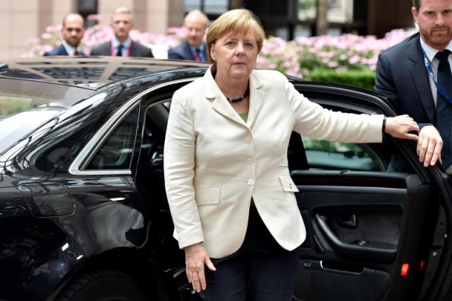Thủ tướng Đức Angela Merkel đến dự hội nghị thượng đỉnh EU ở Brussels, Bỉ ngày 28/6 - Ảnh: Reuters.<br>