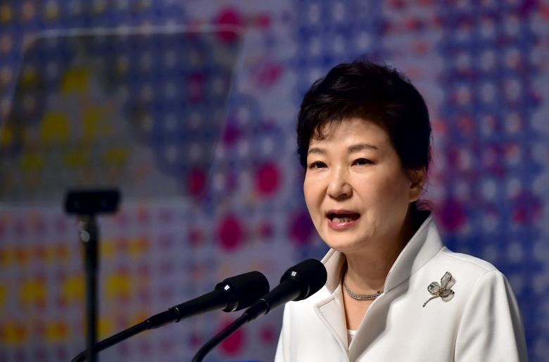 Tổng thống Hàn Quốc Park Geun-hye trong một bài phát biểu hôm 1/3/2016 - Ảnh: Reuters.<br>