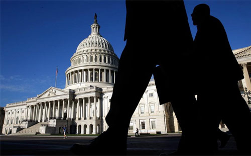 Tòa nhà Quốc hội Mỹ trên đồi Capitol. Các nghị sỹ thuộc hai đảng Dân chủ và Cộng hòa vẫn chưa giải quyết được bất động về ngân sách khiến Chính phủ Mỹ đóng cửa - Ảnh: Getty.<br>