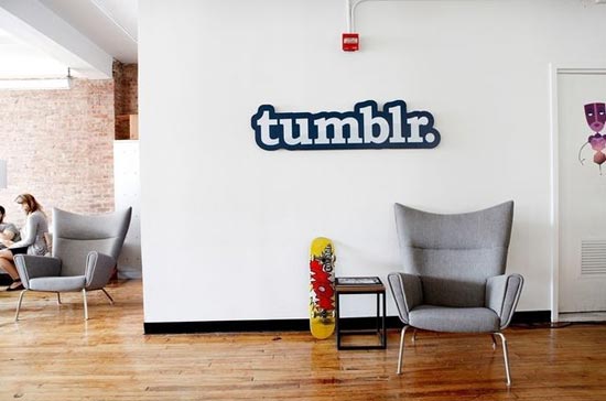 Hiện Tumblr là ngôi nhà của khoảng 75 triệu blog và đã trở thành địa điểm hấp dẫn cho những ai muốn trình diễn các tác phẩm nghệ thuật hay thơ ca - Ảnh: BLB.